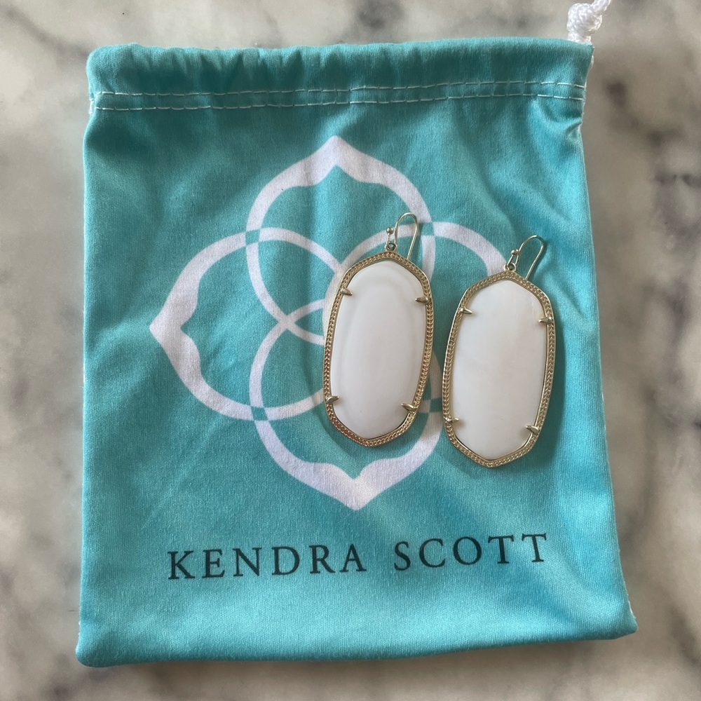 Kendra Scott Danielle Earrings
